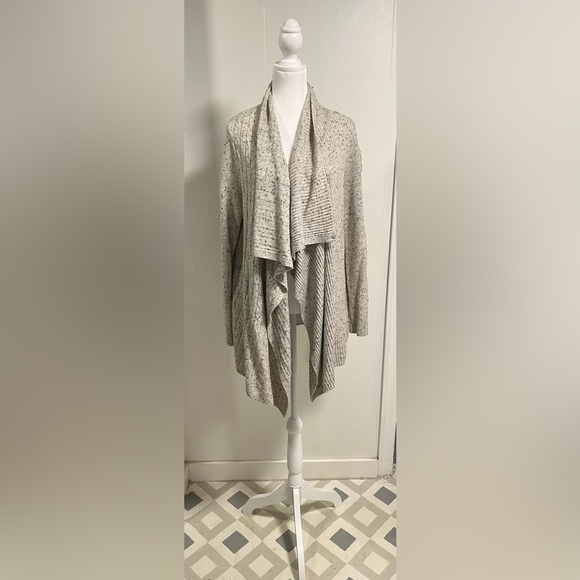 Vineyard Vines cashmere mid length cardigan size M like new smoke free home - Picture 1 of 5